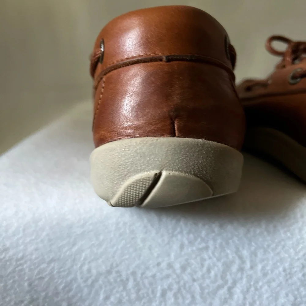 SAS Size 9 Men’s Leather Brown Boat Lace Up Shoes